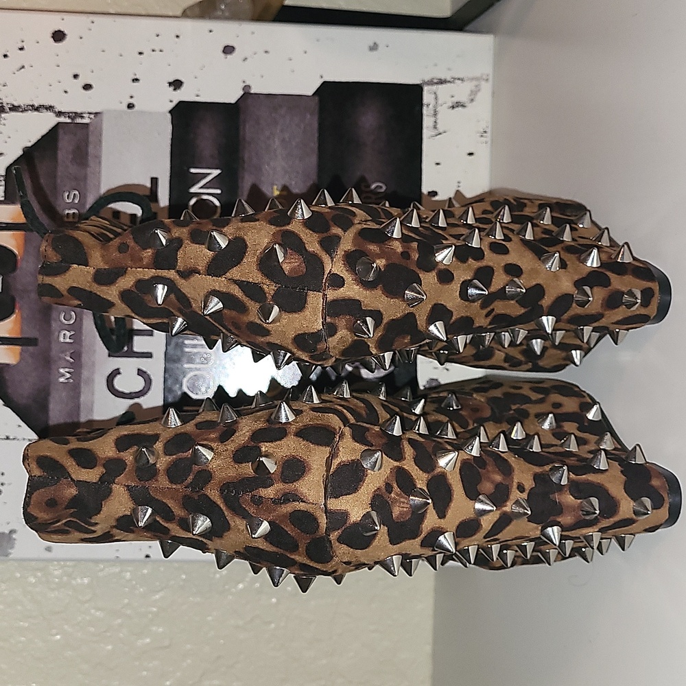 Bettie Page "Belladonna" gravity platform wedge, sz7 leopard print - Picture 3 of 8